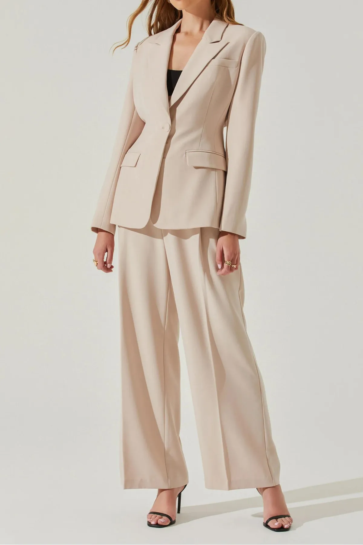 ASTR THE LABEL - RUBINA CUTOUT BLAZER