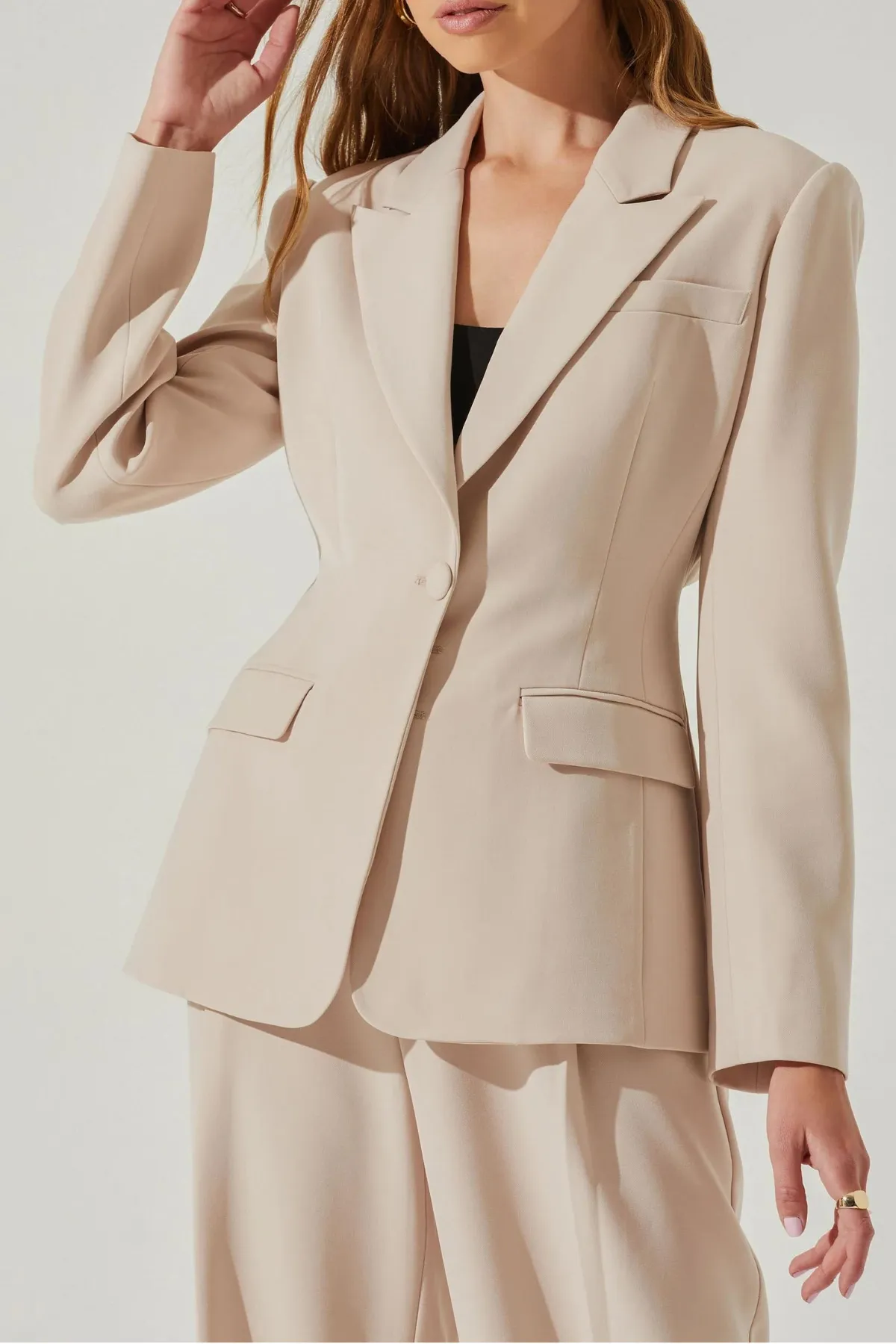 ASTR THE LABEL - RUBINA CUTOUT BLAZER
