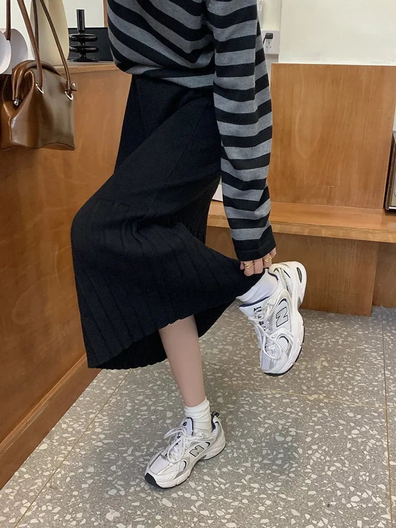 [Korean Style] High Waist Solid Color Pleated Knit Skirt