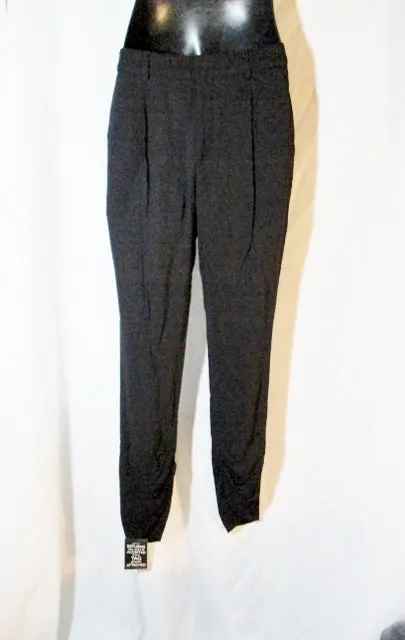 NWT NEW VIONNET PARIS CADY STRETCH Pleated TROUSER Pant 42 BLACK Womens